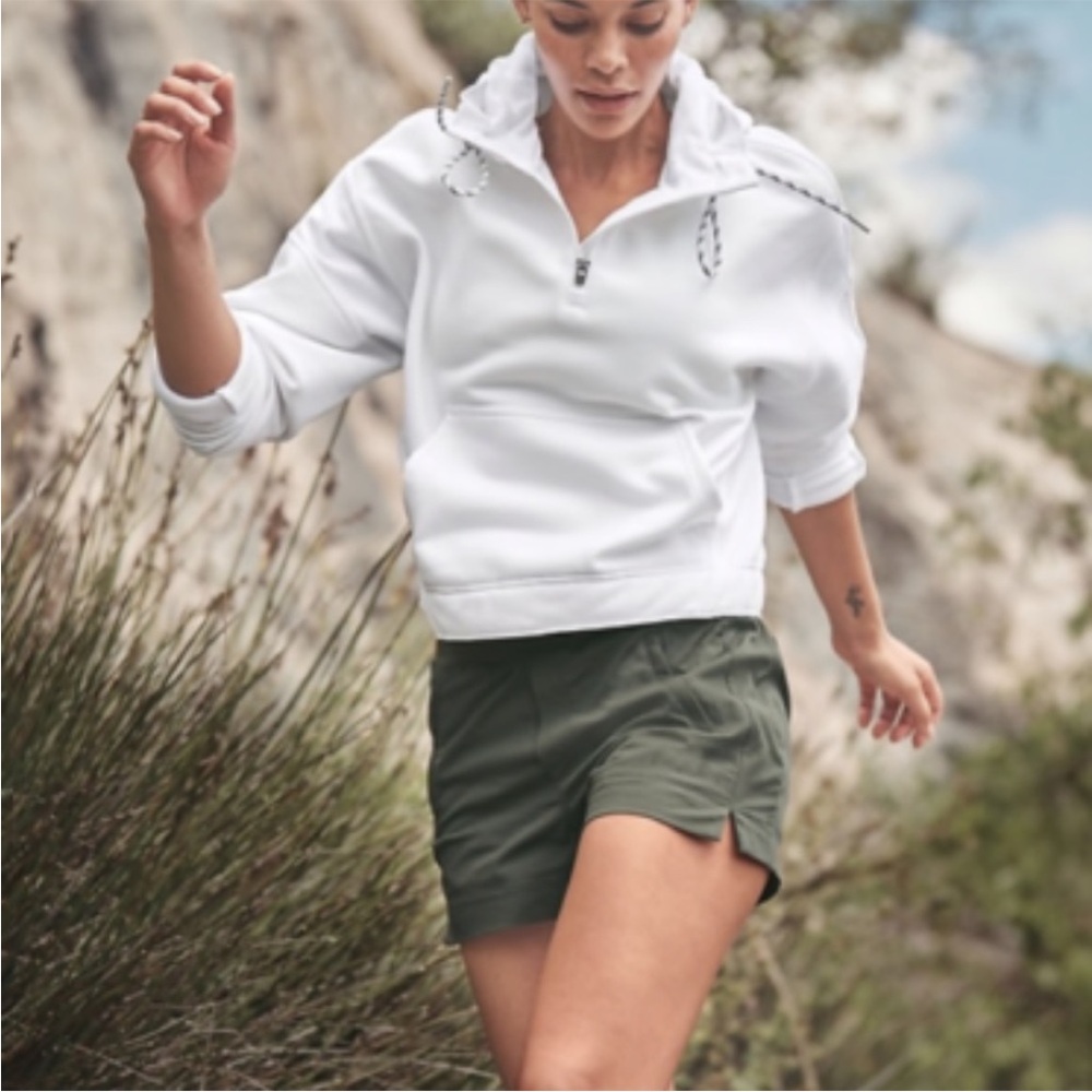 Athleta Women's Athletic Shorts - Olive Green